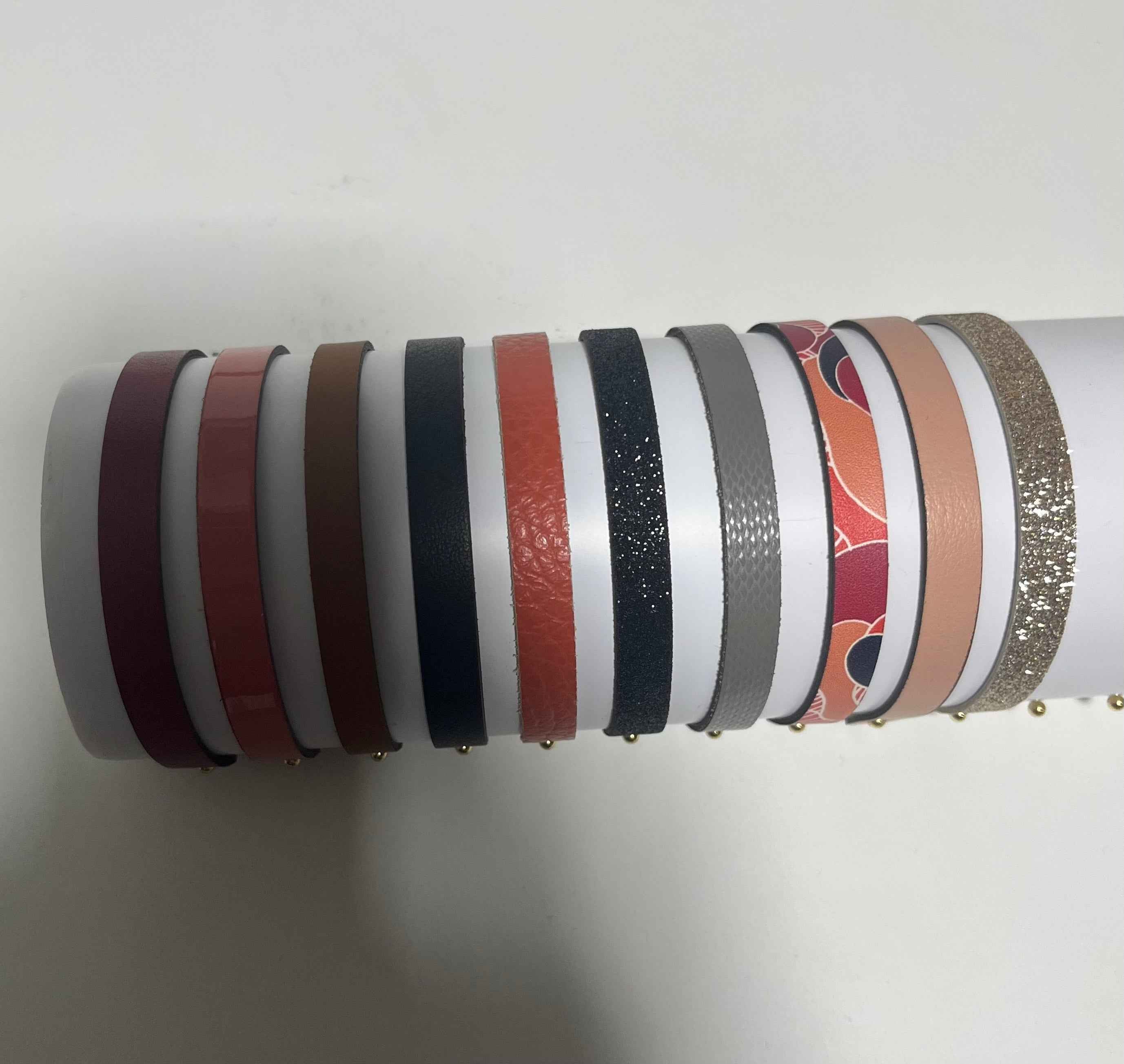 Lot de 10 cuirs réversibles – Bracelets Les Georgettes