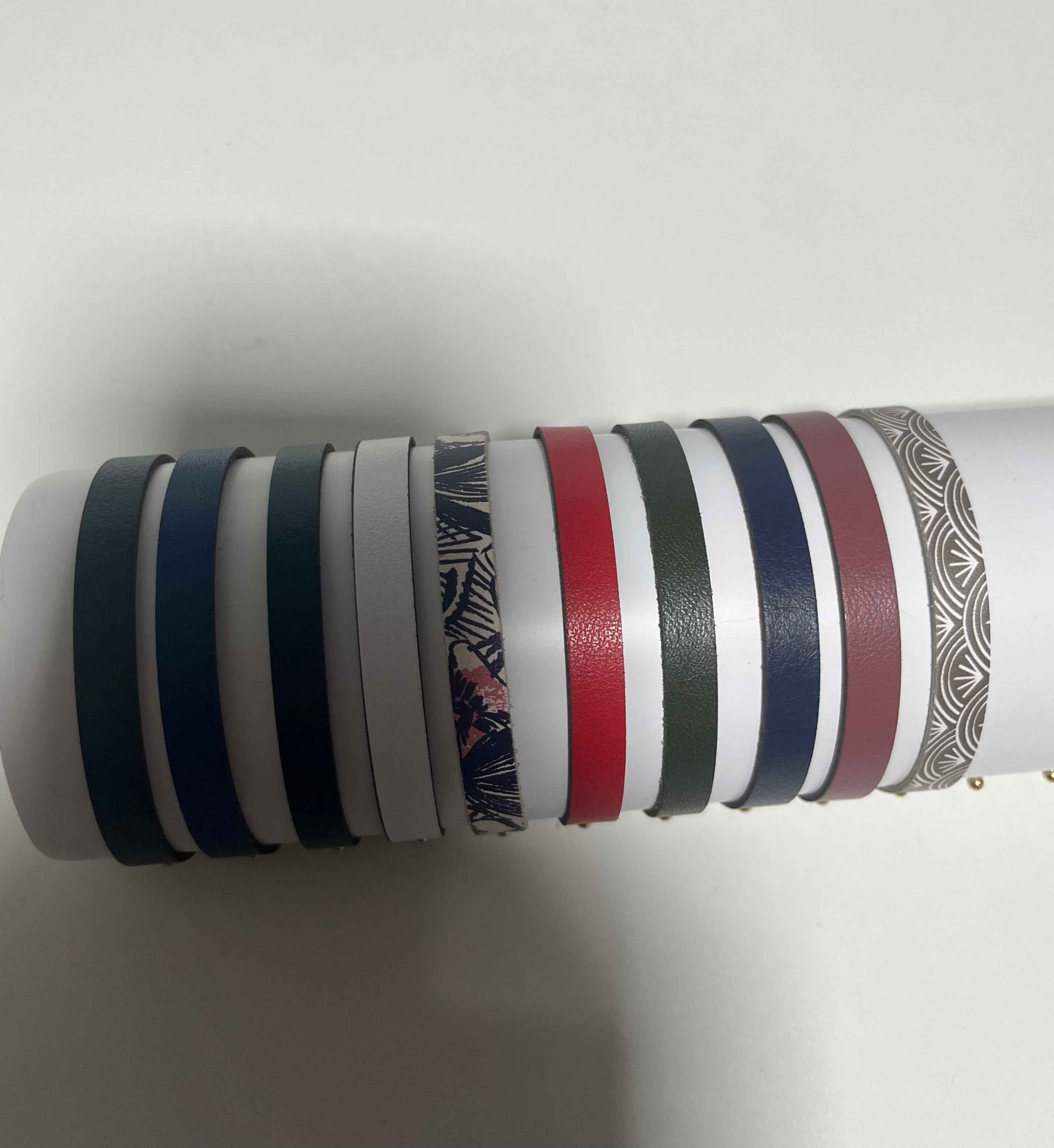 Lot de 10 cuirs réversibles – Bracelets Les Georgettes