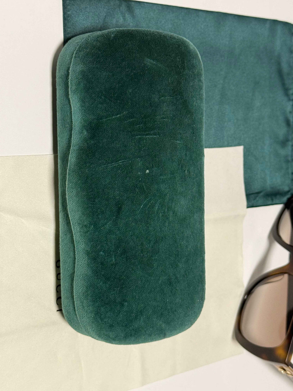 Lunettes de soleil Gucci écaille marron – étui & pochon d’origine