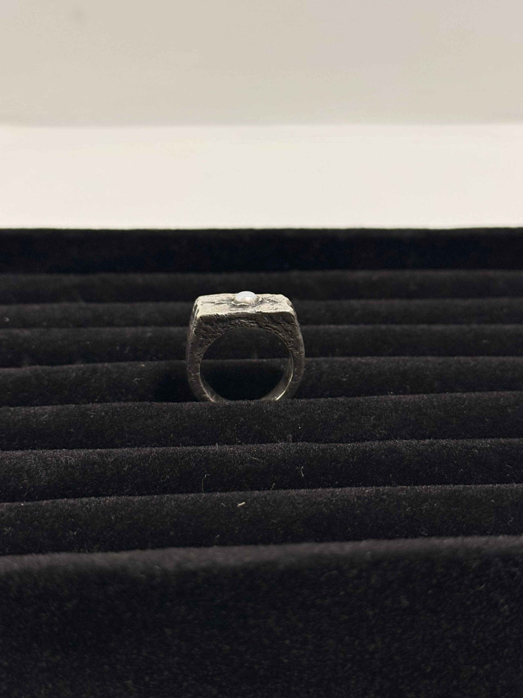 Bague en argent massif 925 ornée d'une perle