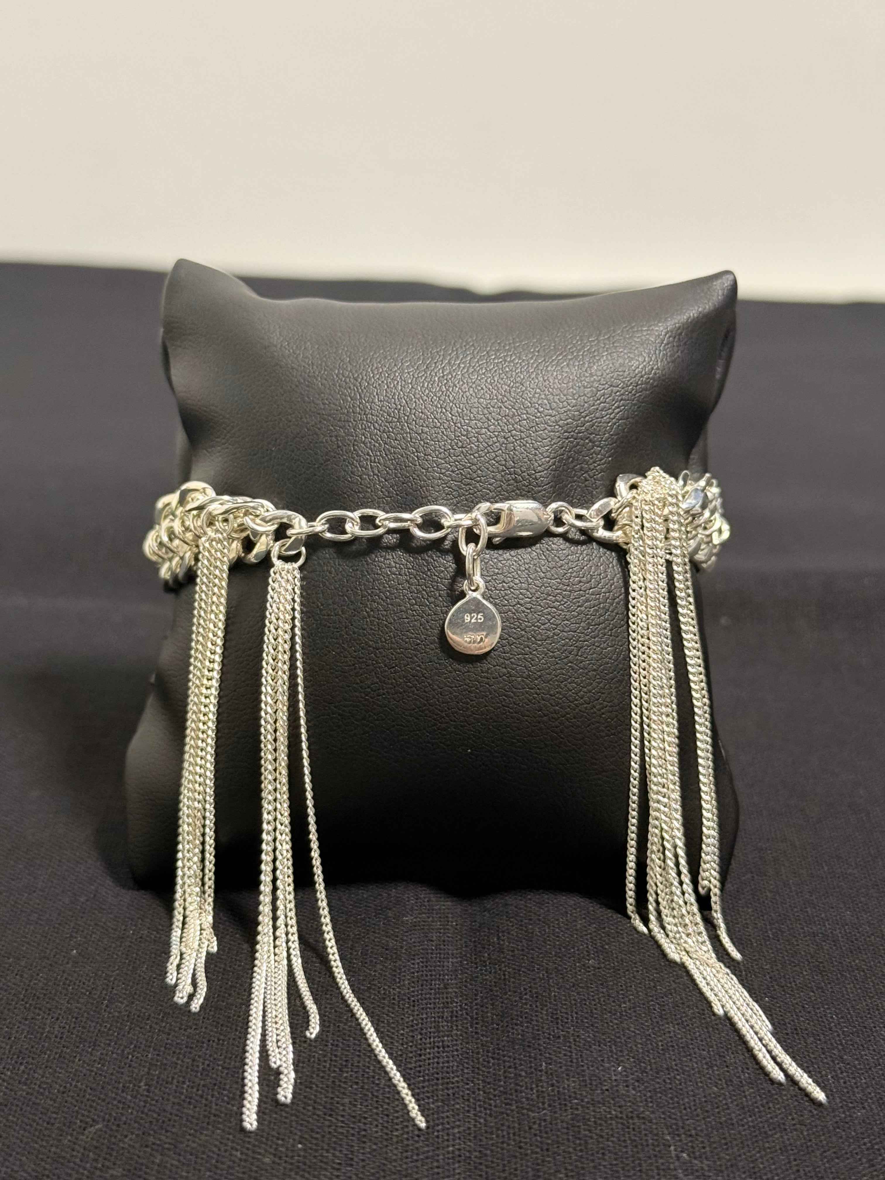 Bracelet à Chaines Pendantes