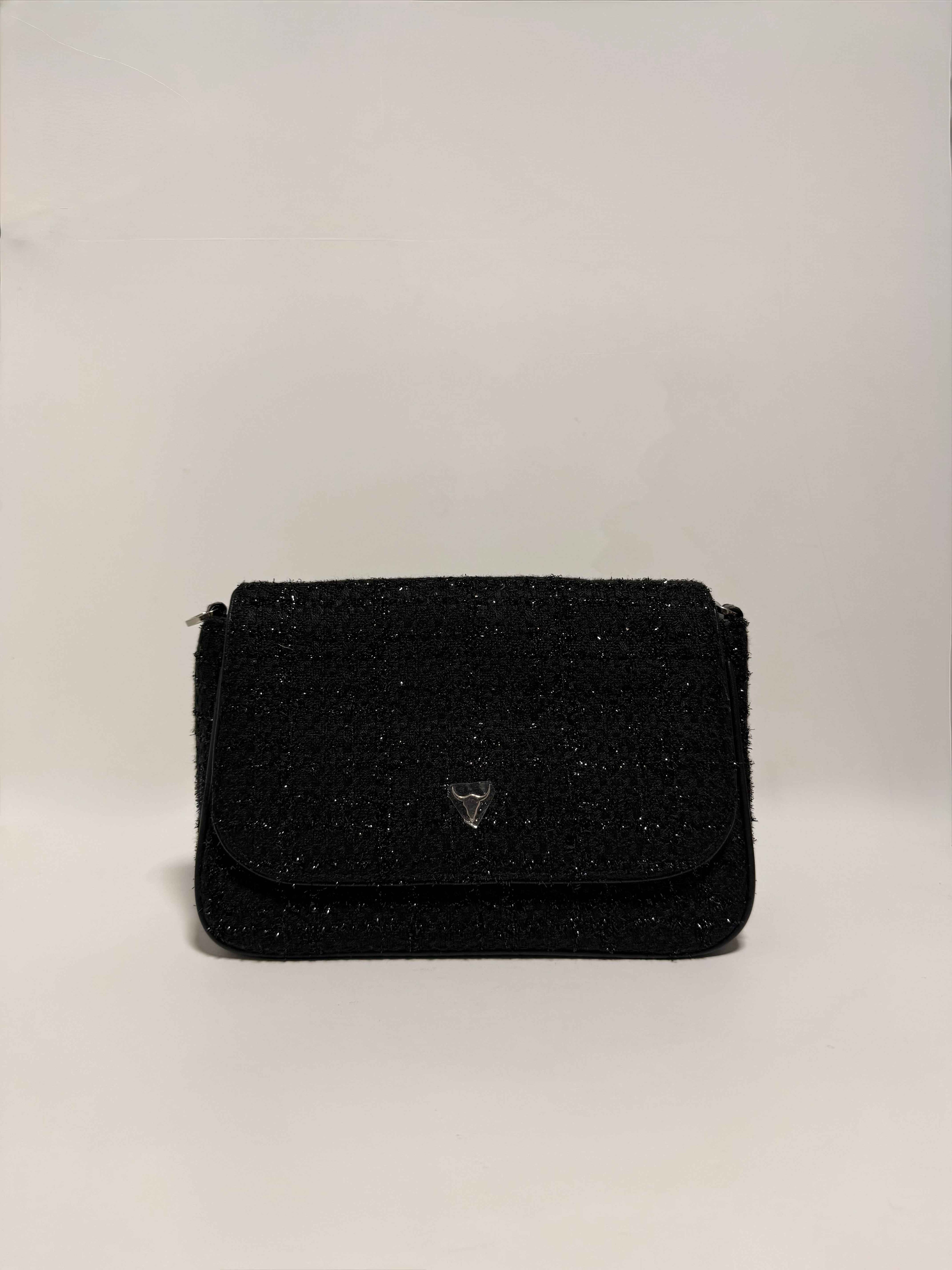 Petit sac en tweed noir – chaîne argentée & bandoulière amovible